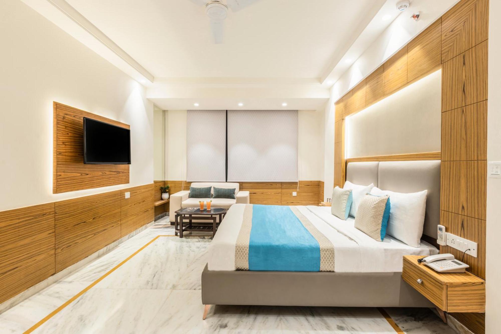 Hotel Star By Star Group- Near Delhi Airport Νέο Δελχί Εξωτερικό φωτογραφία