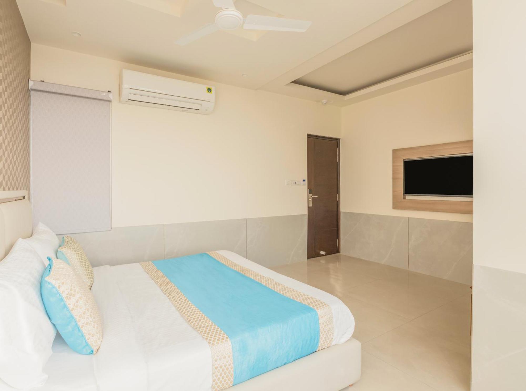 Hotel Star By Star Group- Near Delhi Airport Νέο Δελχί Εξωτερικό φωτογραφία