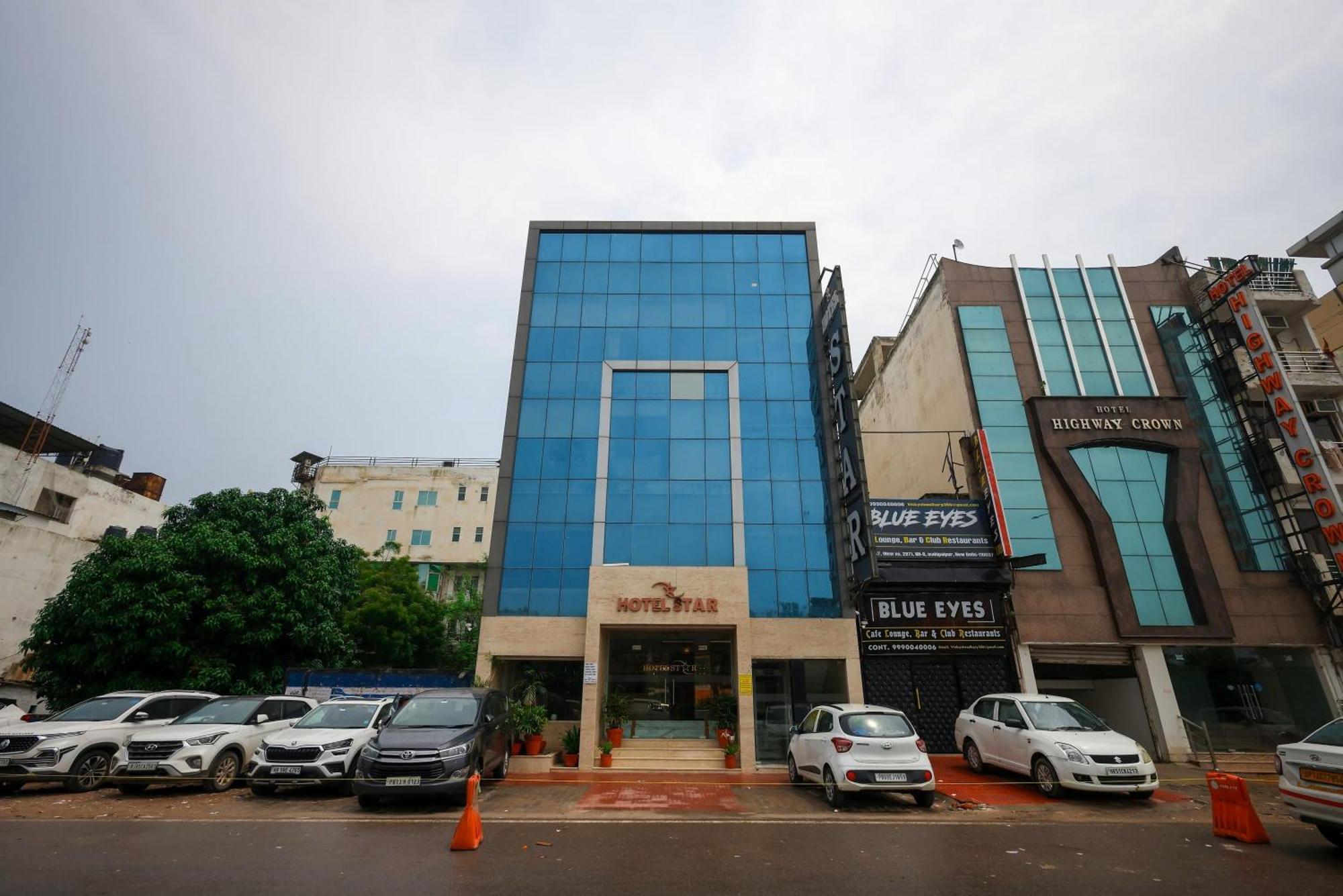 Hotel Star By Star Group- Near Delhi Airport Νέο Δελχί Εξωτερικό φωτογραφία
